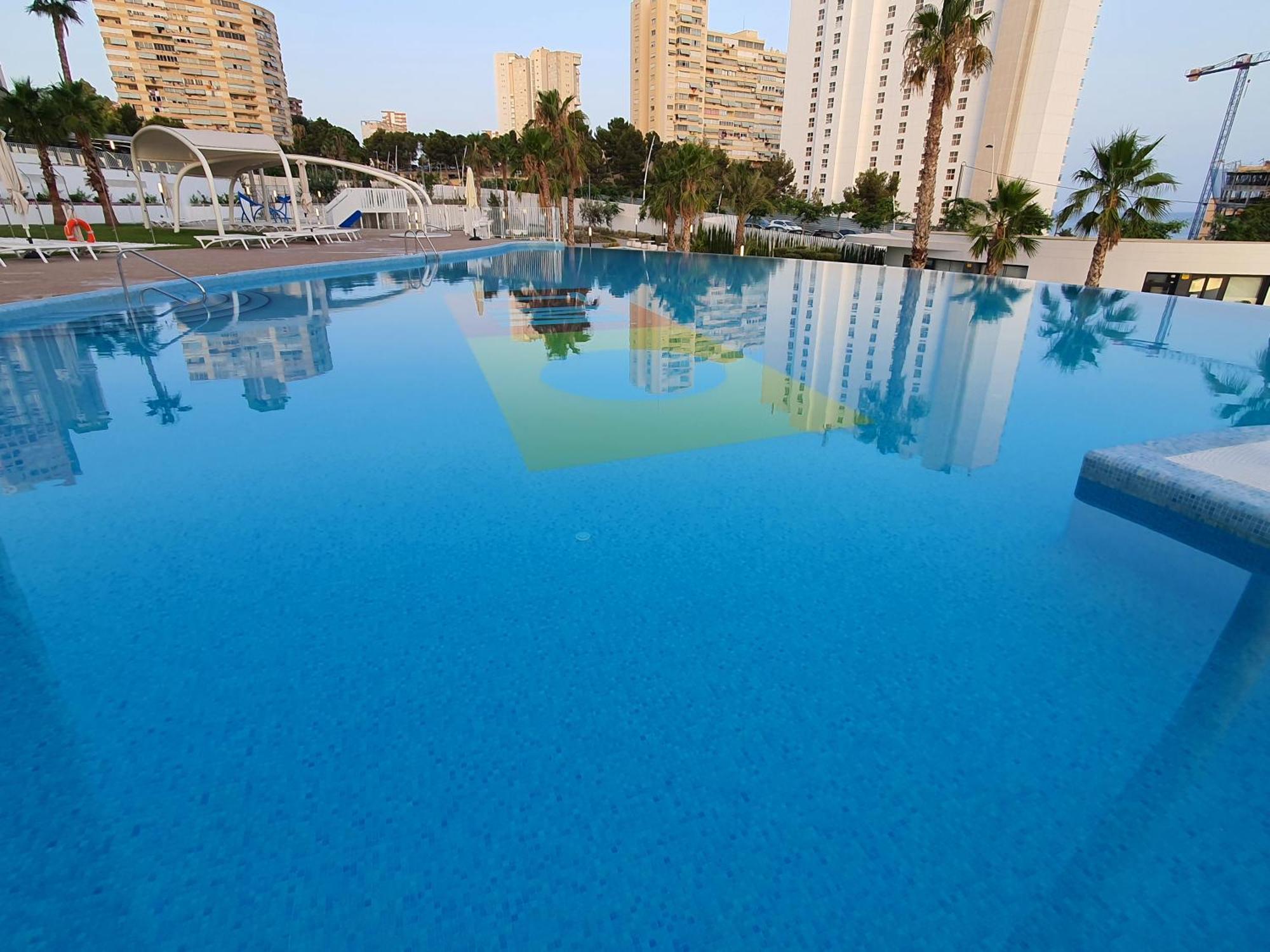 Sunset Waves Benidorm By Kalmarent Apartamento Exterior foto