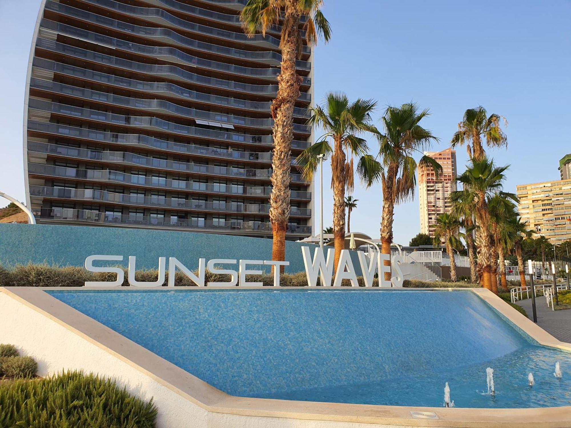 Sunset Waves Benidorm By Kalmarent Apartamento Exterior foto